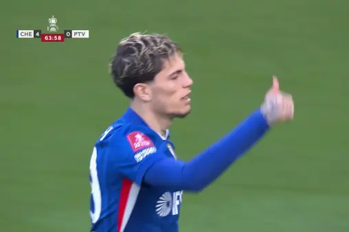 [Highlights] Missed chance! Garnacho's close-range shot sails over the crossbar