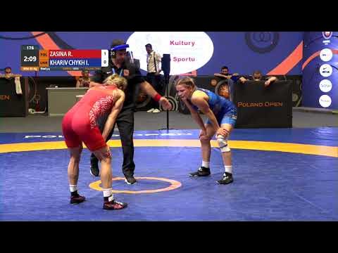 BRONZE WW - 55 kg: R. ZASINA (POL) v. I. KHARIV CHYKH (UKR)