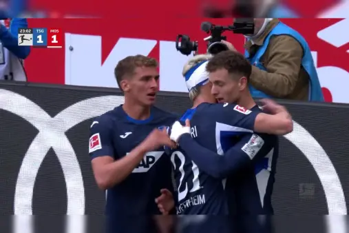 [Goal] Stunning equalizer! Asllani unleashes a rocket, scores his 9th goal of the season