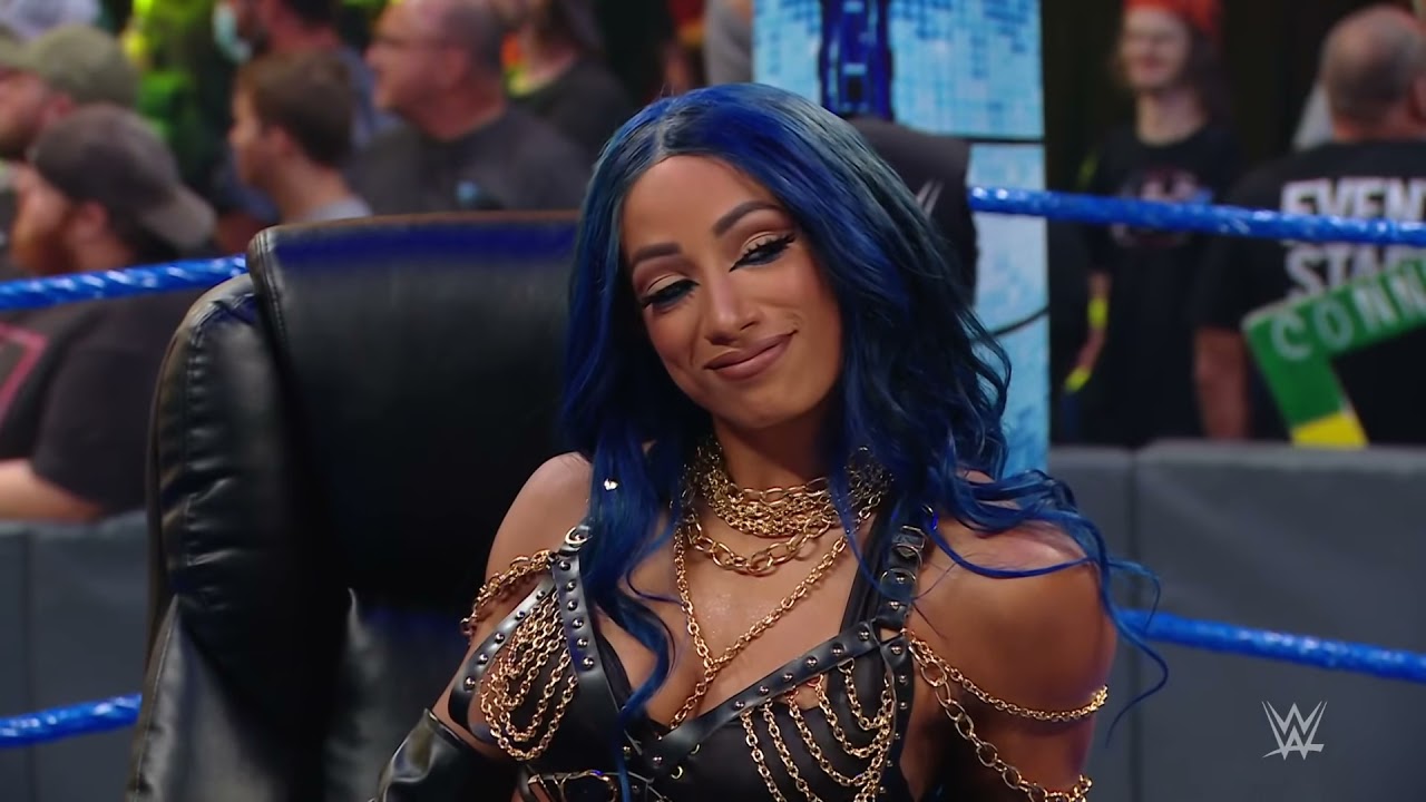 Carmella, Zelina Vega & Sasha Banks attack Bianca Belair: SmackDown, August 13, 2021
