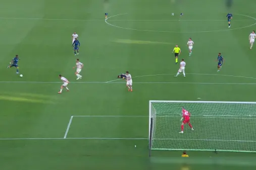 [Highlights] Even gods can't beat him! De Gea saves a powerful long-range shot