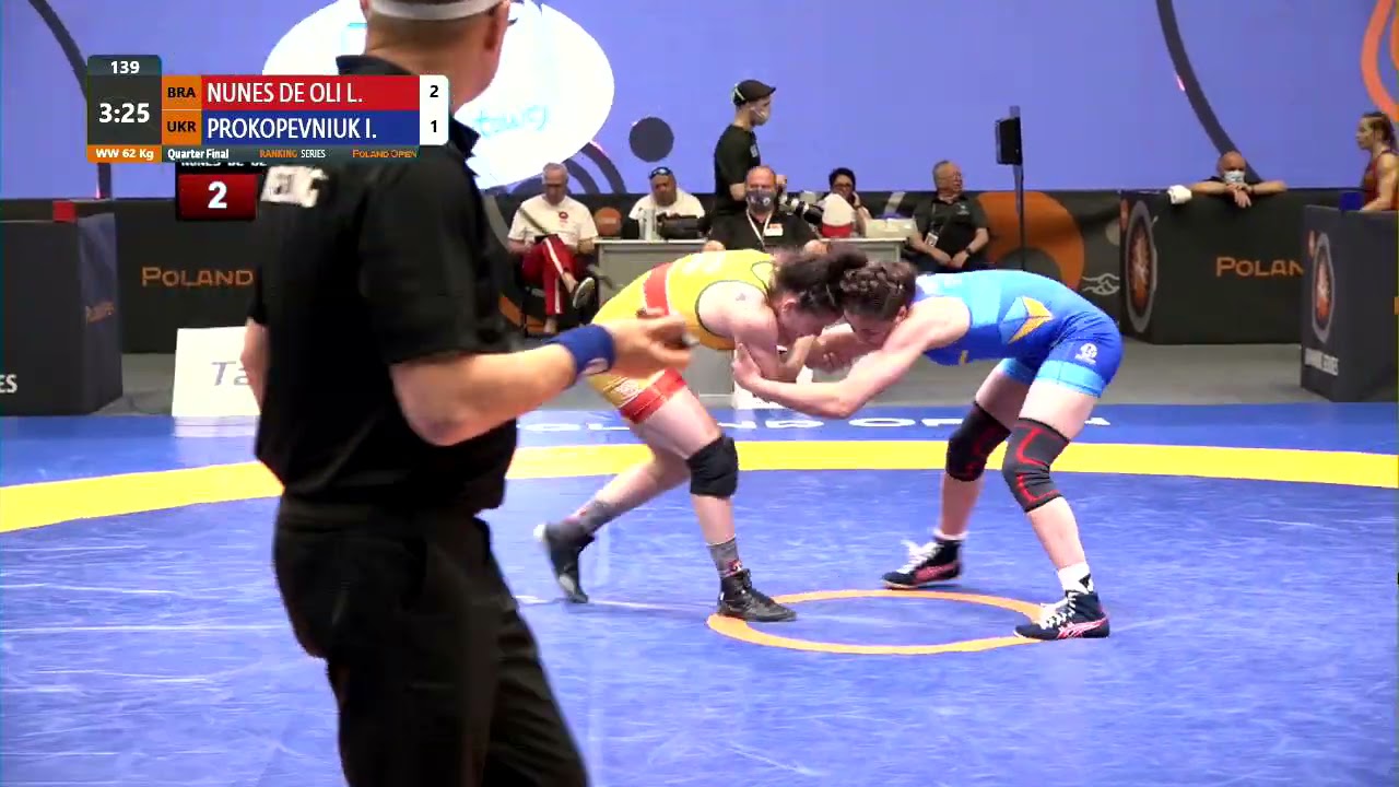 1/4 WW - 62 kg: L. NUNES DE OLI (BRA) v. I. PROKOPEVNIUK (UKR) background
