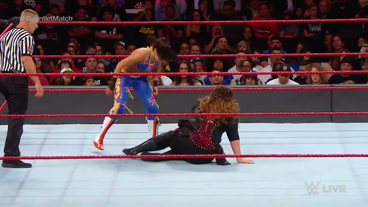 Banks vs. Jax vs. James vs. Emma vs. Brooke vs. Bayley - Six-Pack Gauntlet Match: Raw, June 25, 2017