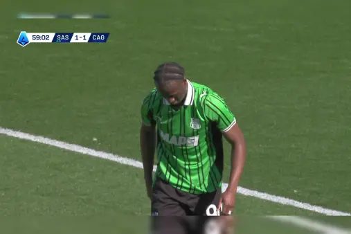[Highlights] Confusing! Sassuolo midfielder Kone unmarked outside the box fires wildly wide