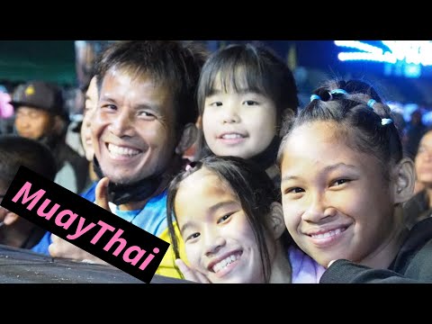 มาดูคู่ชกเรมินะกับบิวตี้จ้าMuay Thai Fight!ムエタイ試合観戦へ！