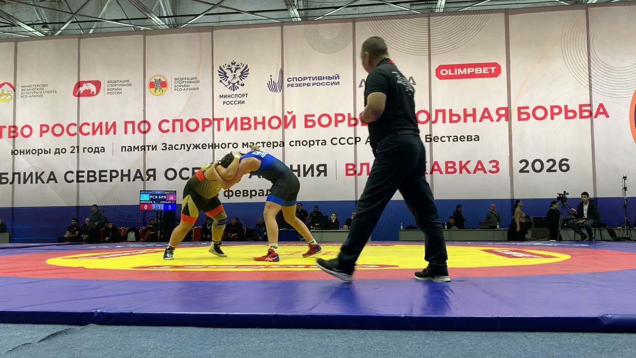 Михаил Николаев (Саха-Якутия) - Григорий Олизько (Брянская обл.)