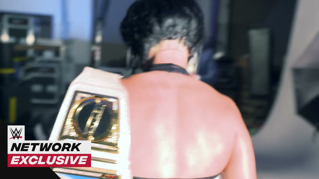Banks & Bayley cry tears of joy with Women’s Tag Team Champions: SmackDown Exclusive, June 05, 2020 background
