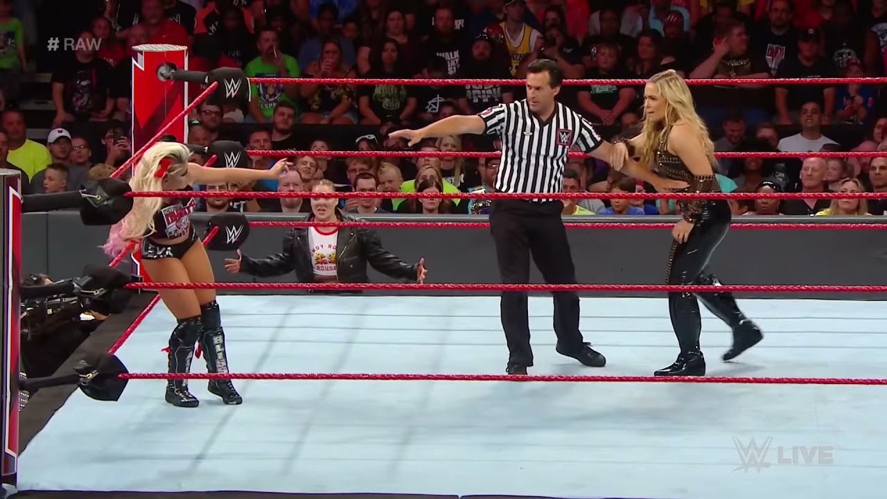 Alexa Bliss vs. Natalya: Raw, September 03, 2018