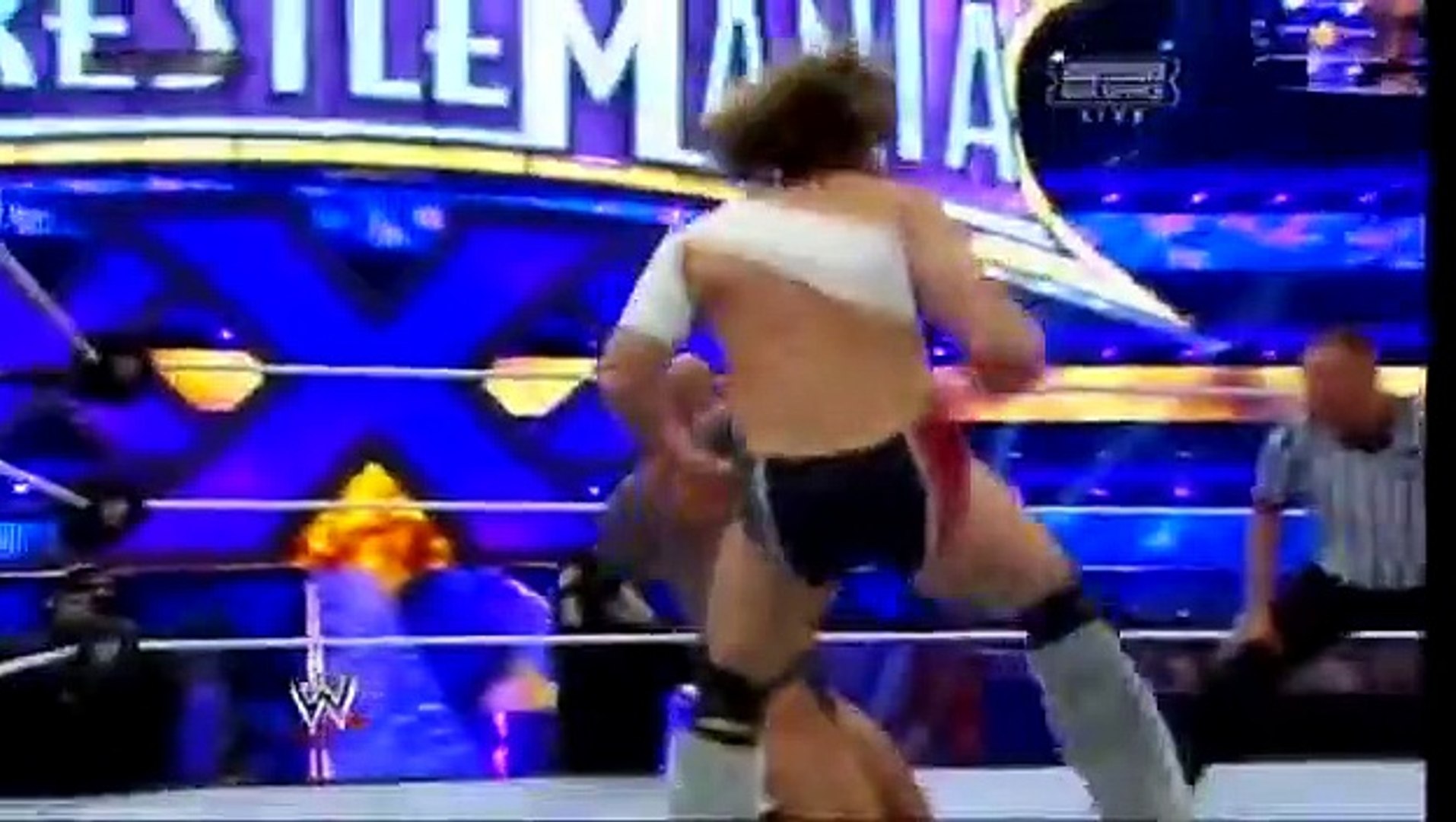 Daniel Bryan vs Randy Orton vs Batista-Wrestlemania 30 background
