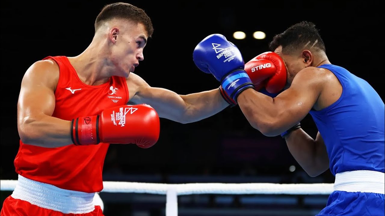 Taylor Bevan (WAL) vs. Jancen Poutoa (SAM) Commonwealth Games 2022 (80kg) background