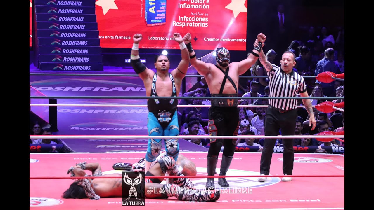 Hechicero y Stuka Jr están en la fase final luego de derrotar a Templario y Dragón Rojo Jr background