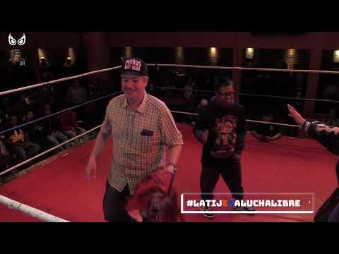 Rifa de máscara en apoyo de The Monsther por Halcón Lucha Libre background
