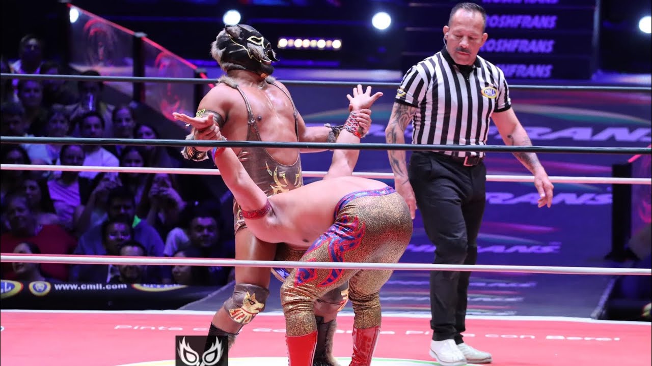 Match relámpago al estilo del CMLL: El Coyote Vs El Audaz background