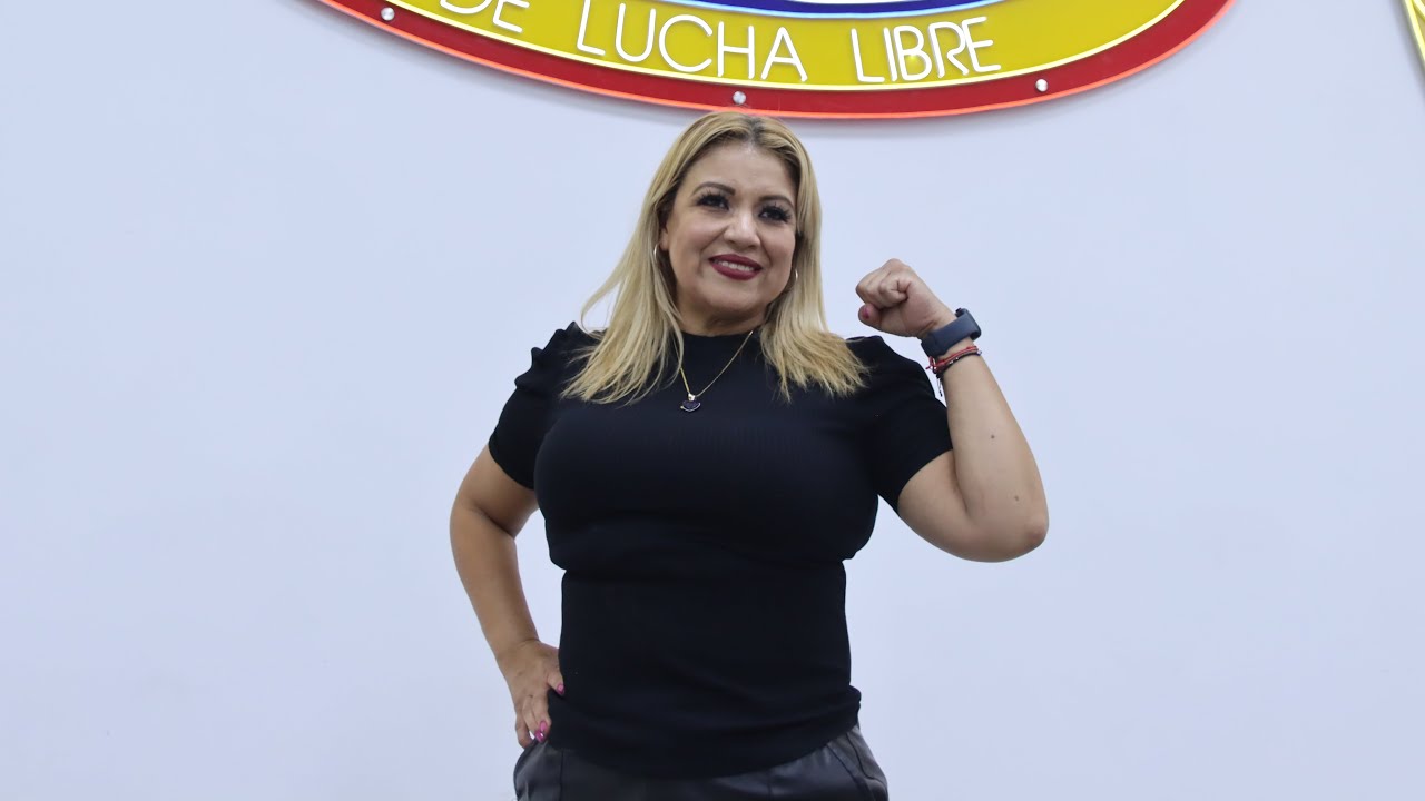 Tiffany: Será una fiesta de amazonas, no falta mucho para el retiro, los duros inicios en la lucha backdrop