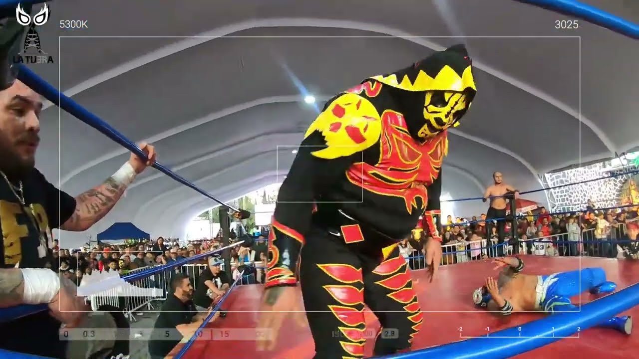 La Otra Toma: Negocio Traumado,, LA Park, DMT Azul, Las Shotas, Hijo de Fishman, Argenis en Acolman background