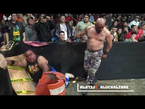 Royal Rumble extremo con BOOMGAW en Monstruos Sagrados Extremos VI, Arena López Mateos background