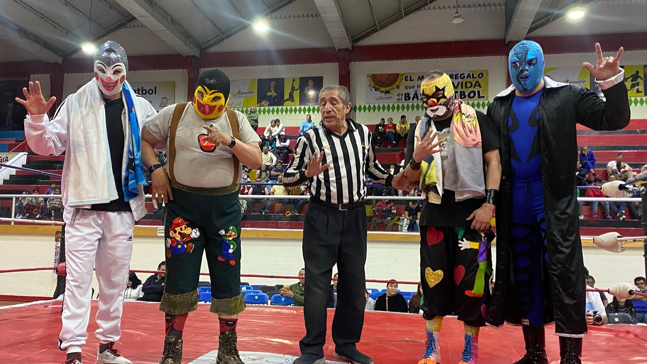 Primera máscara caída del 2024 Súper Pinocho 🆚 Tornado Jr con Max Proad en el Deportivo Moctezuma backdrop