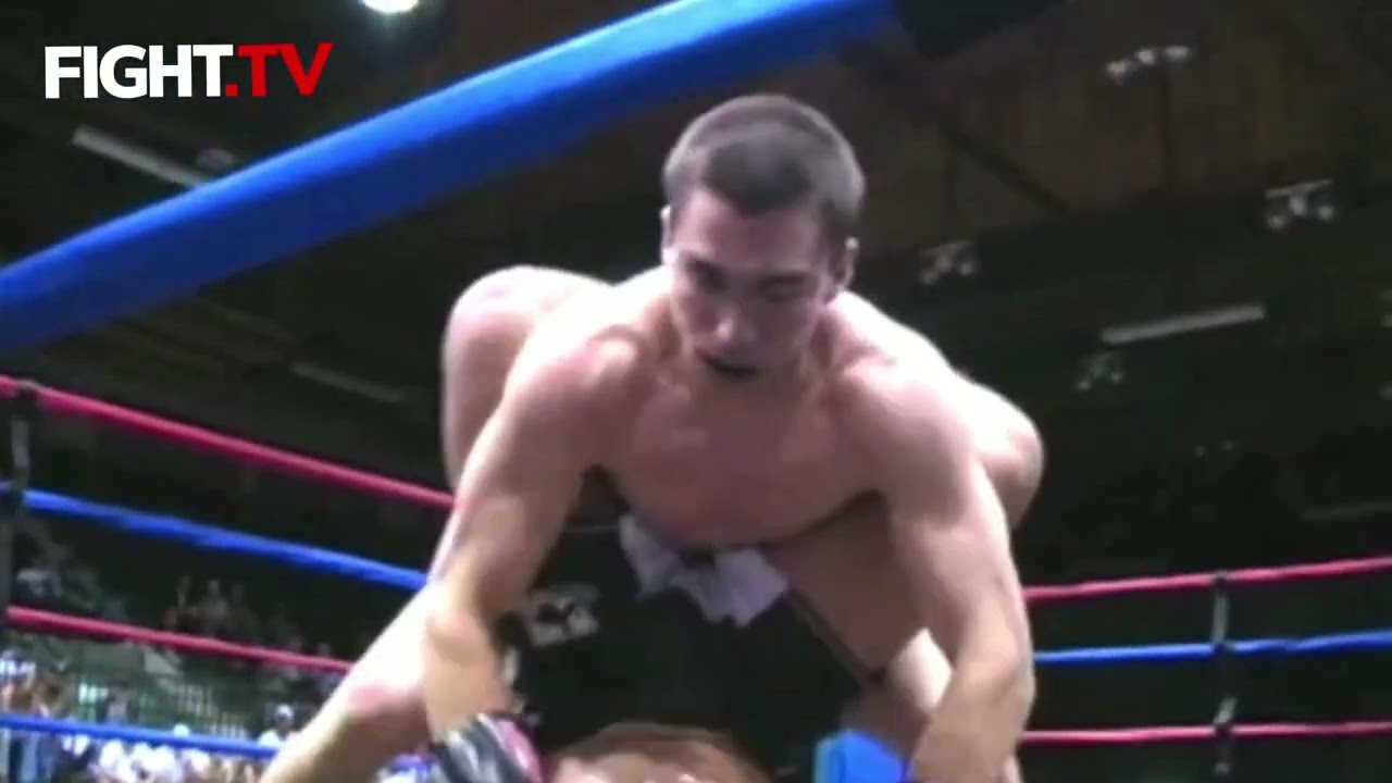 DEVASTATING BLOW! 💥 Alvin "Kid" Robinson VS Marshall Martin 🥊 MMA @FIGHT.TV