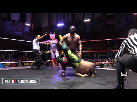 Lucha de juniors: Hijo de Fishman e Hijo de Alebrije Vs Hijo del Bandido y Cerebro Negro Jr background