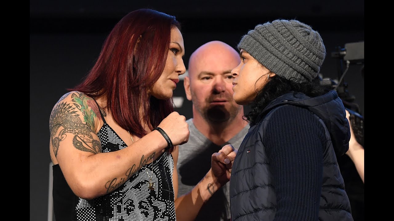 UFC 232: Confira as primeiras encaradas background