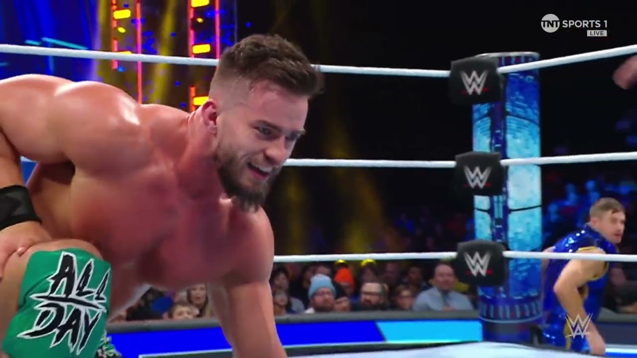 Carmelo Hayes vs Austin Theory | SmackDown 01/12/24