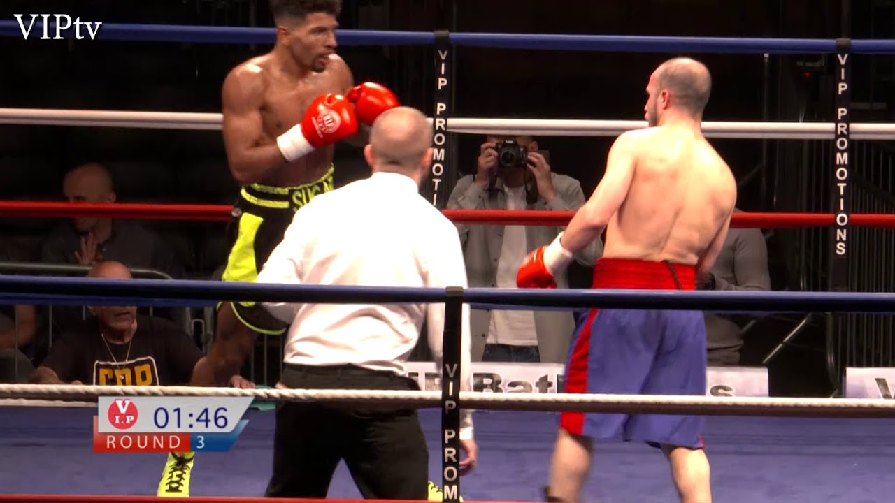 Kane Gardner v Youssef Al Hamidi at Victoria Warehouse on 2nd Sept