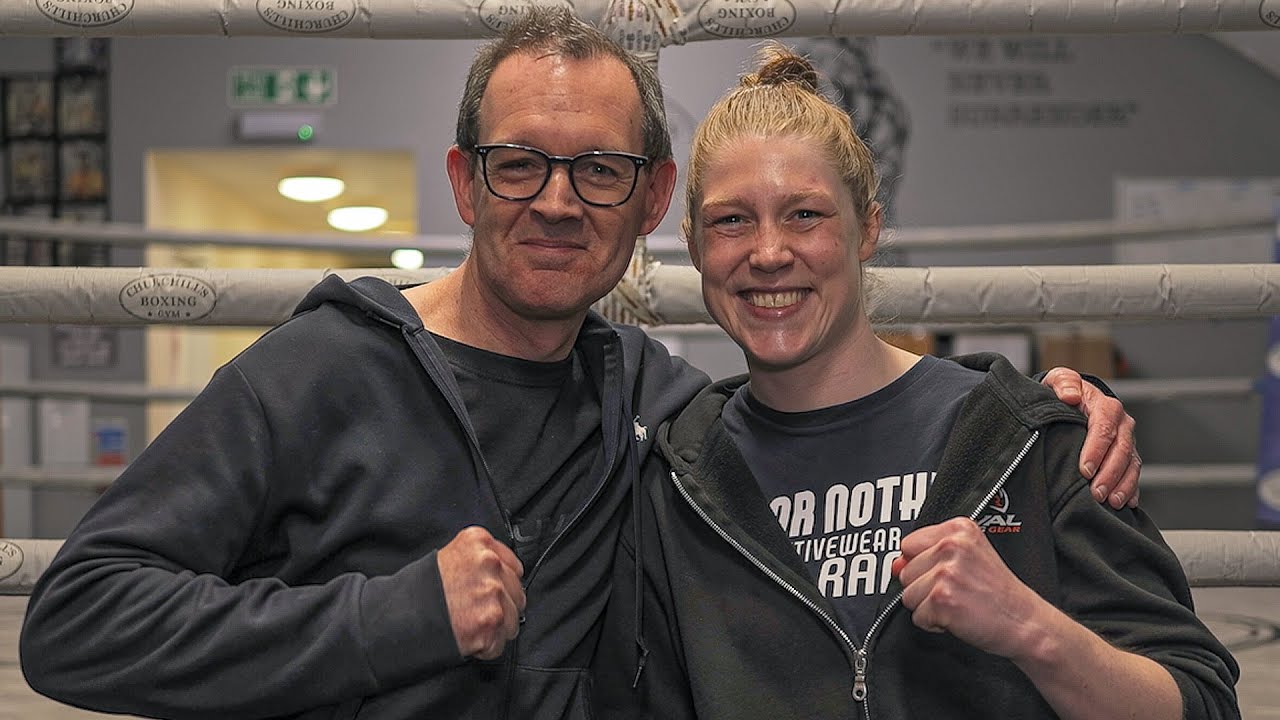 HANNAH RANKIN TELLS ADAM SMITH, 'I'll go all out for 3RD WORLD TITLE!' background