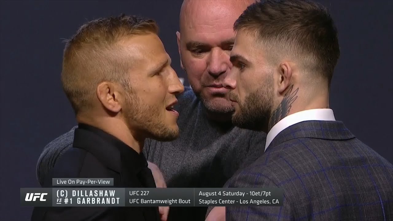 UFC 25 anos: Encaradas da coletiva de imprensa background