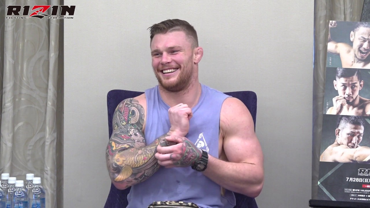 ジェイク・ヒューン RIZIN.17 試合前インタビュー background