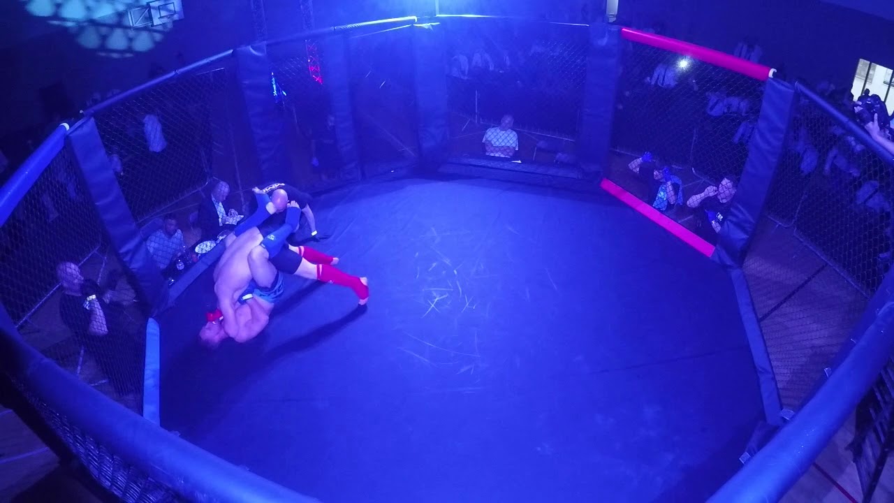Ultra MMA | Basildon | Luke Bradley VS Rob Earls background