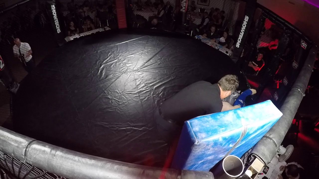 Ultra MMA | Gloucester | Seb Mould VS Mason Biggan background