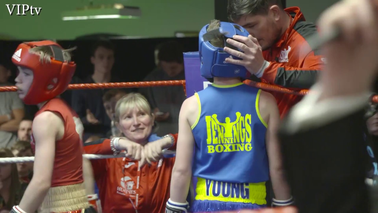 T Varey v J Young NWR Schoolboys Class A 37kg Final 2018 background