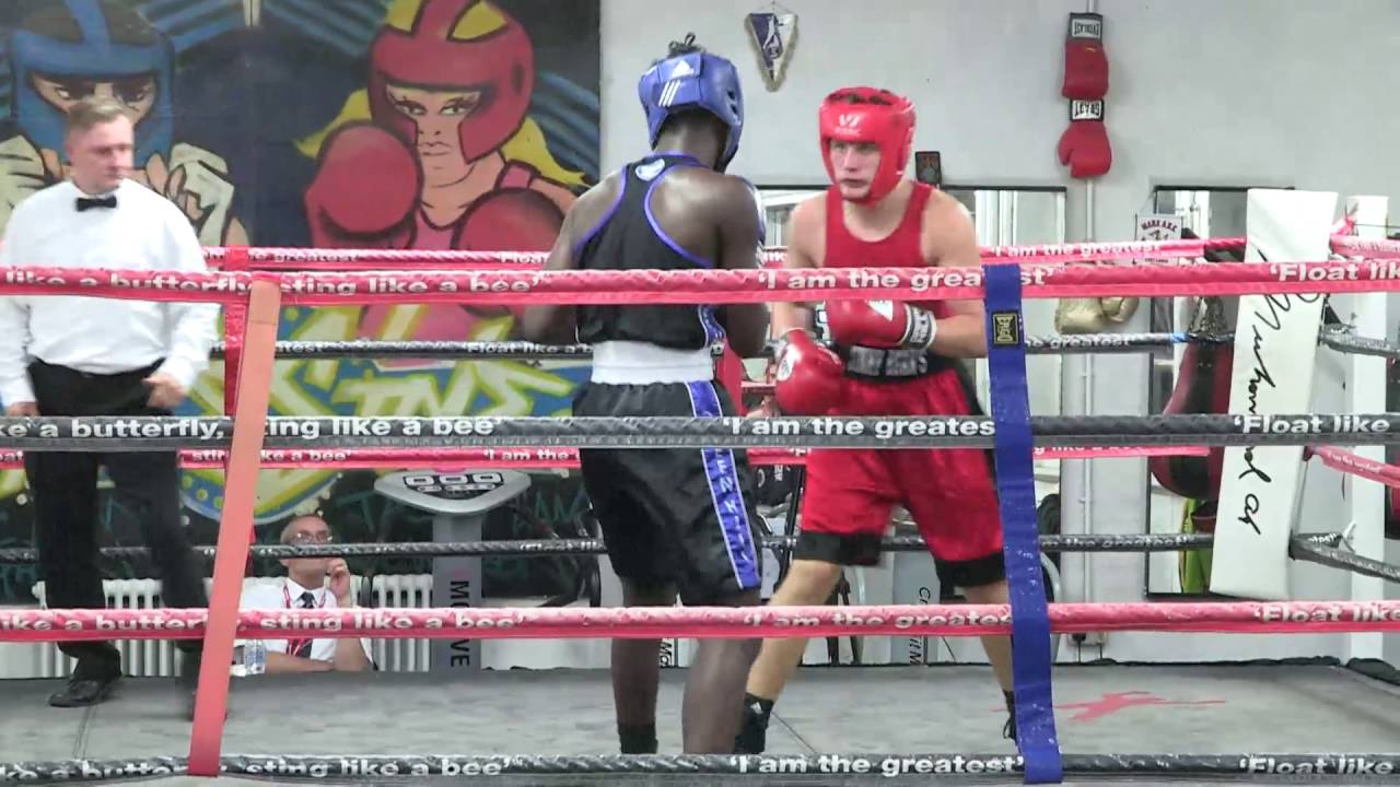 Lewis Parry v Edward Gomez background