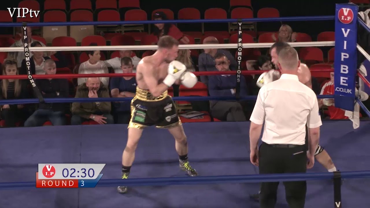 Ross Cooksey v Luke Fash in Blackpool on 15.7.2017 background