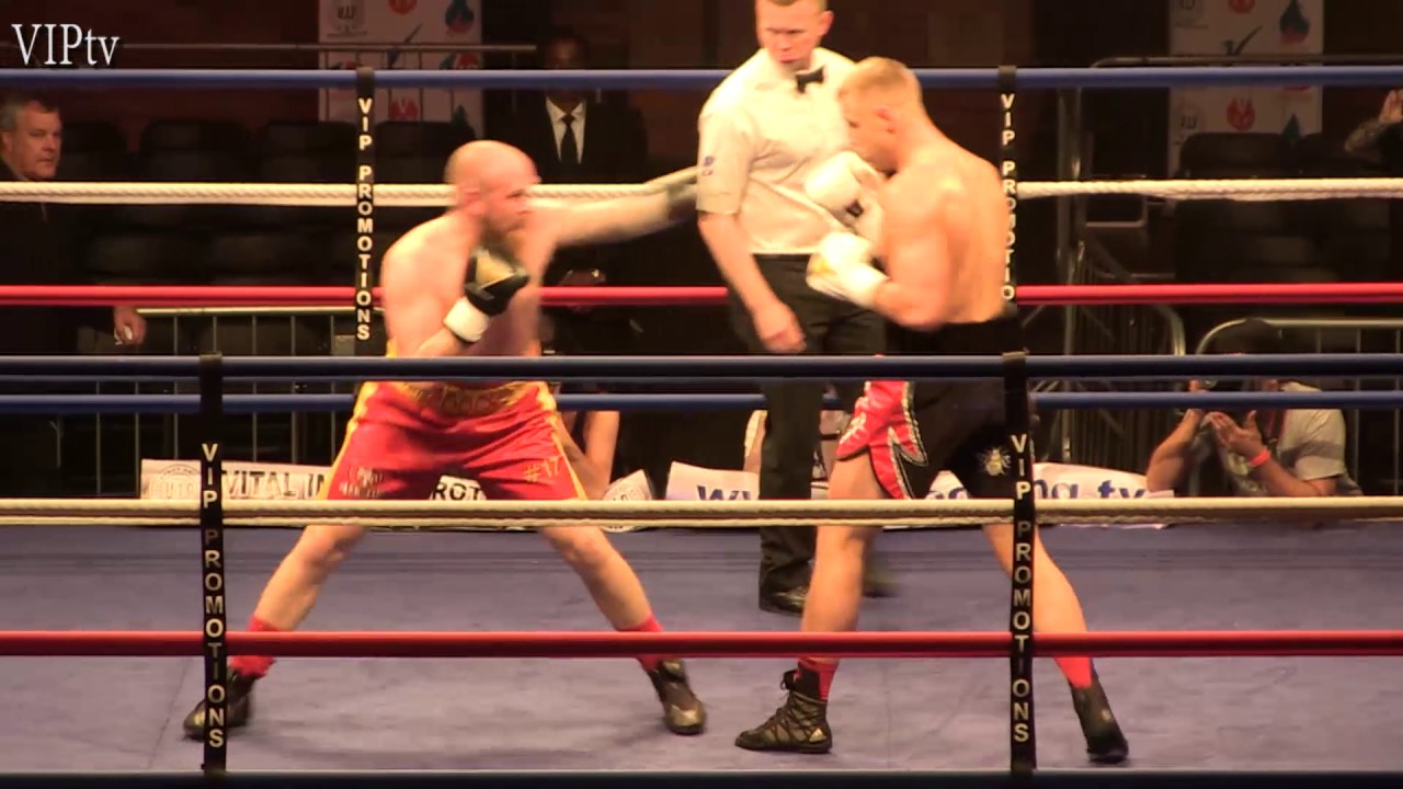 John Telford v Lewis Van Poetsch 17.6.2017 at Victoria Warehouse