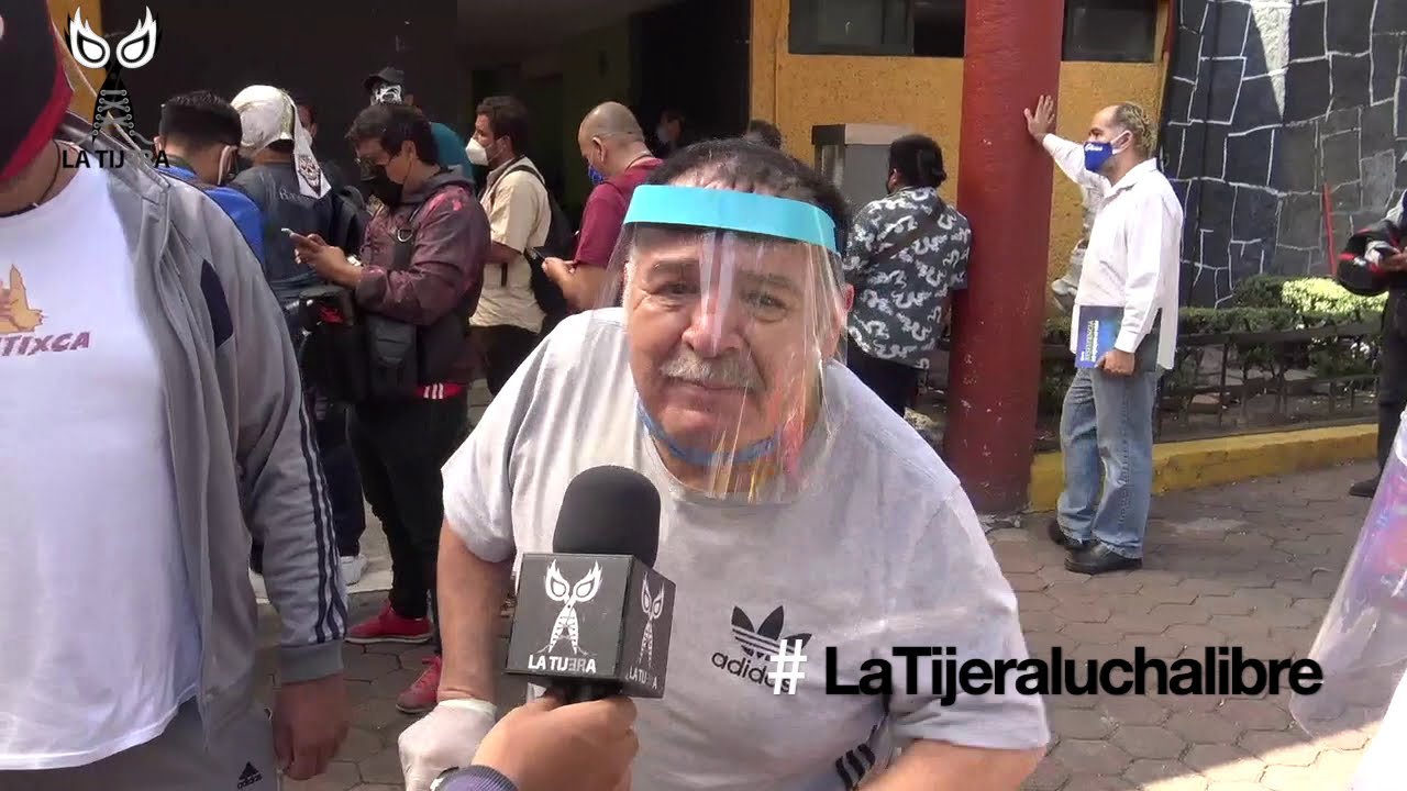 Súper Porky: Tengo 10 años lastimado y sigo peleando de frente background