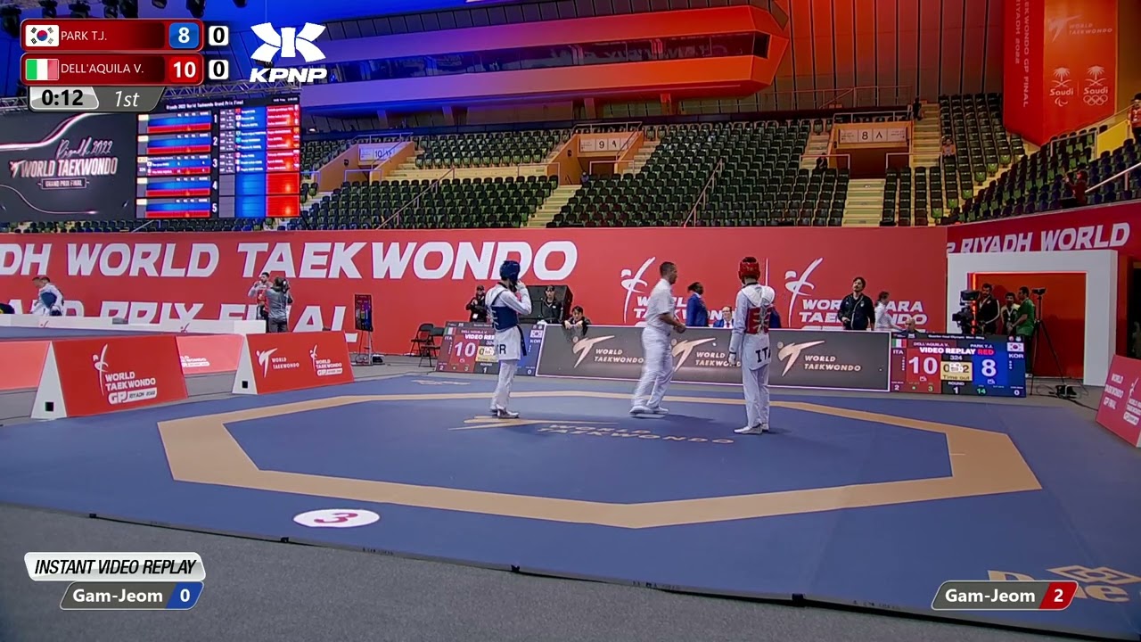 324 Quarter final Men 58kg KOR PARK T J ITA DELL'AQUILA V background