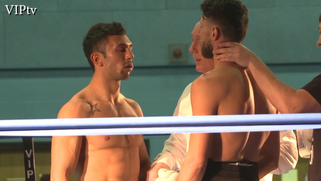Liam Taylor v Teodor Nikolov at Oldham Leisure Centre 3.3.2018 background