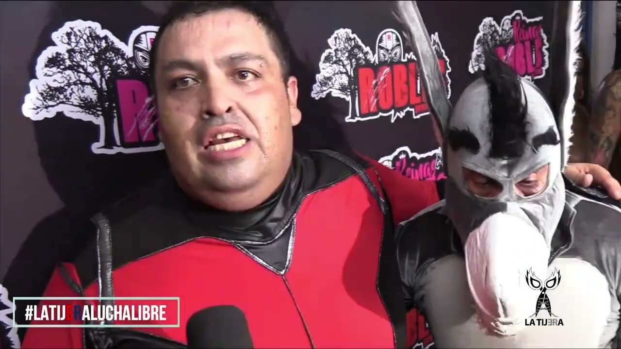 Mascarita Sagrada a Microman: Soy su papá. Robles los únicos que hacemos función en USA y México background
