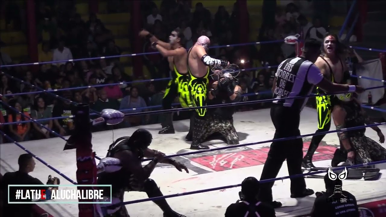 Lucha extrema entre La Secta Vs Los Sanguinarios con Robles Promotions en la Arena San Juan