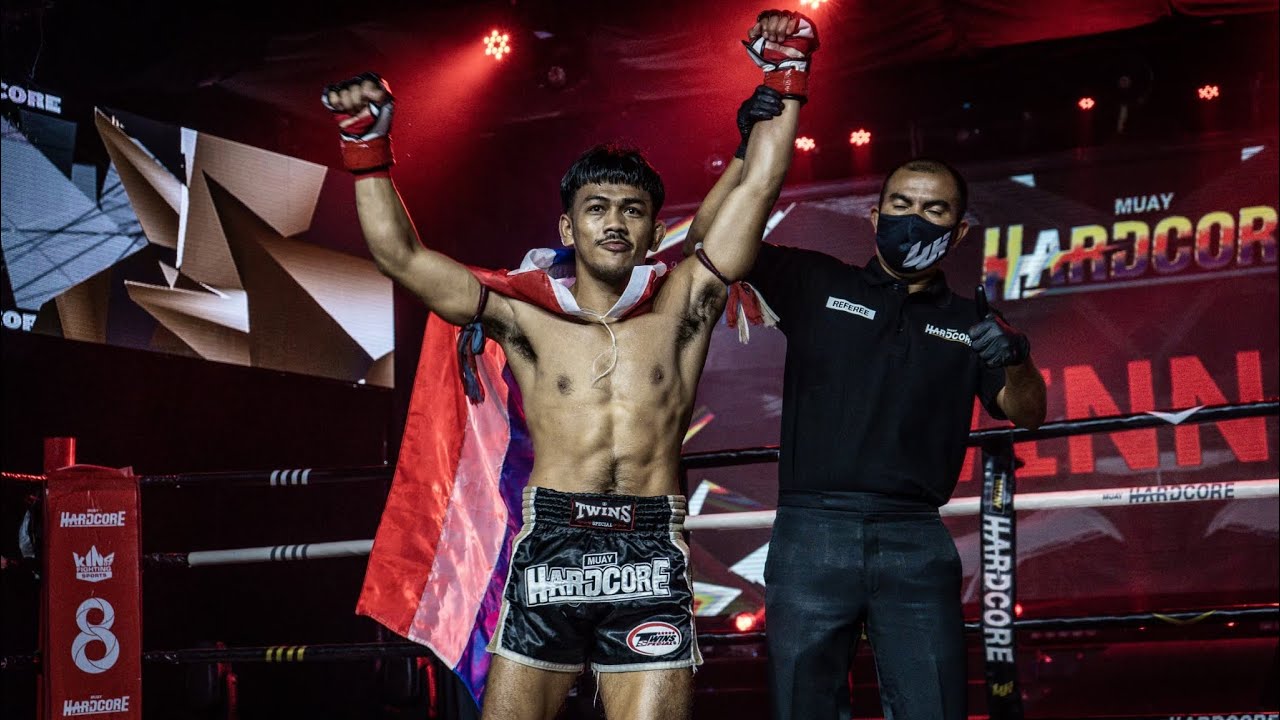 ดาราเอกเจาะยางนักมวยอิตาลีจนทรุด ดาราเอก เรฟโวรูชั่นDararak Revolution Muaythai vs Michael garraffo