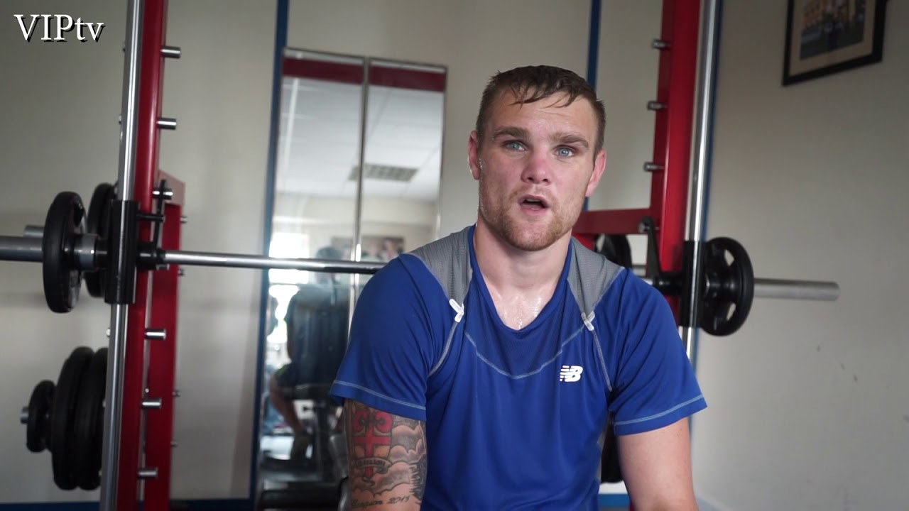 Andy Townsend faces Atif Shafiq in a British eliminator on Oct 5th background