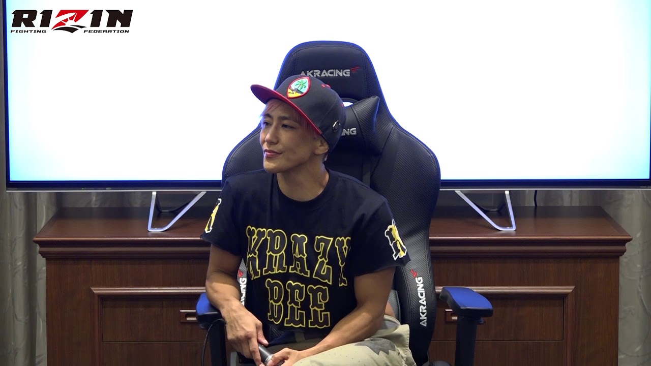 RIZIN.13 山本美憂選手 試合前マスコミインタビュー background