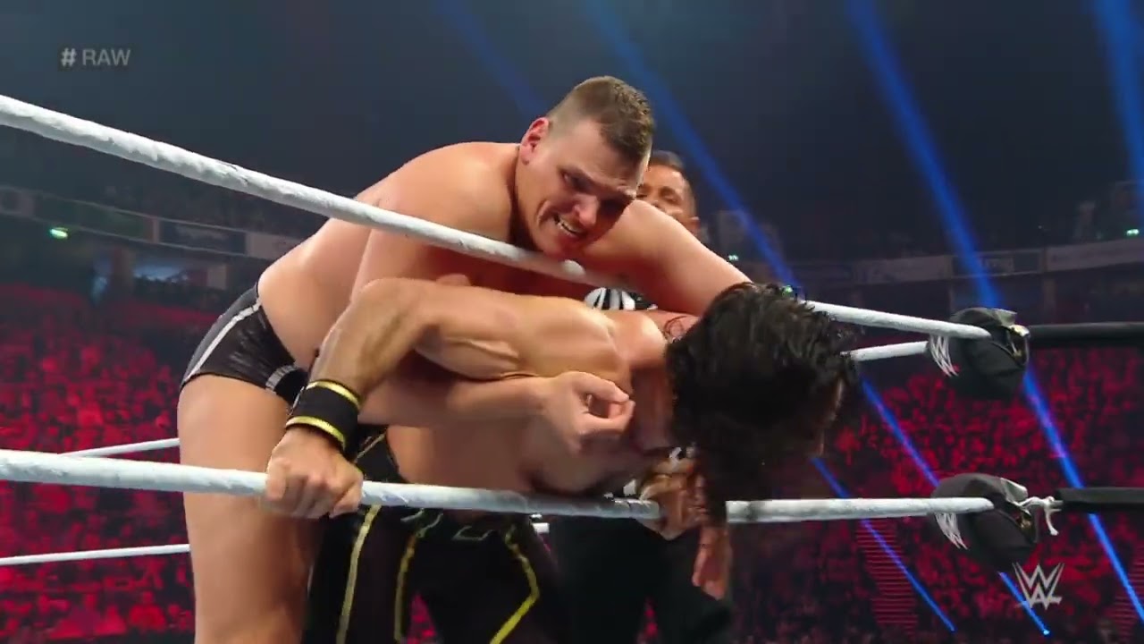FULL MATCH: Walter vs Seth Rollins | WWE RAW 11/11/19 background