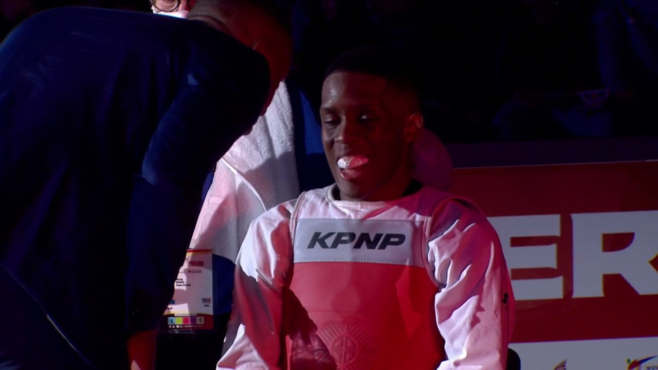 228 SF M-68kg 🔵 JIN Ho-jun KOR vs 🔴 HARRIS Khalfani USA I Manchester 2022 World Taekwondo GP background