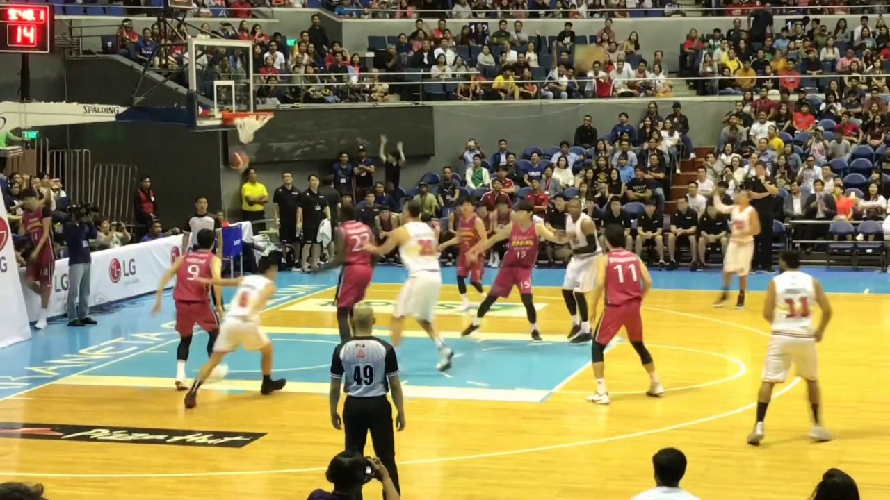 Brgy. Ginebra vs. LG Sakers (1st Q Highlights) background