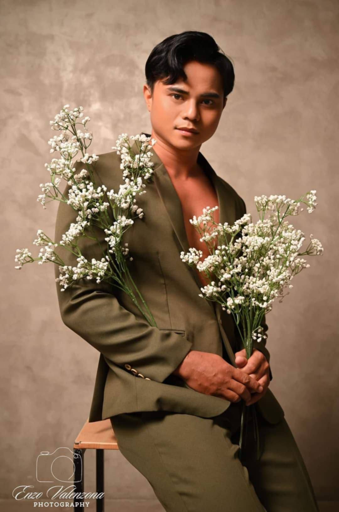 Malik Flores