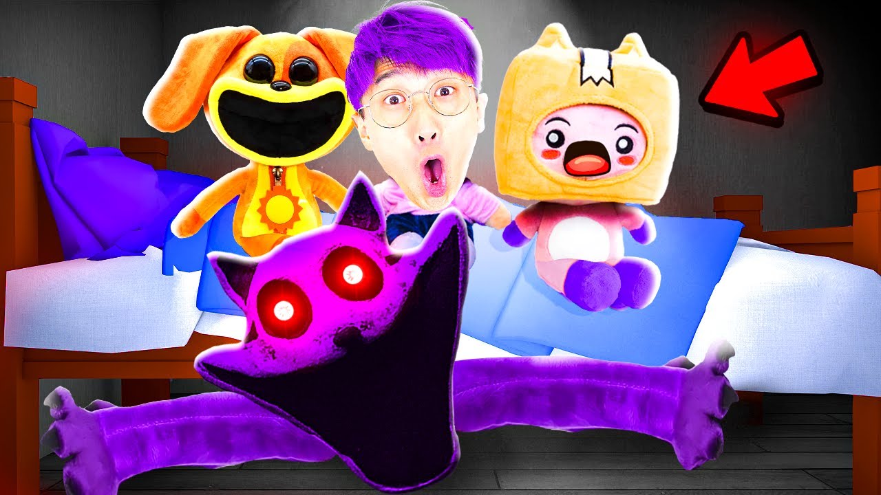 Poppy Playtime 3 - CATNAP & DOGDAY SLEEPOVER (Smiling Critters vs LankyBox Plushies!) background