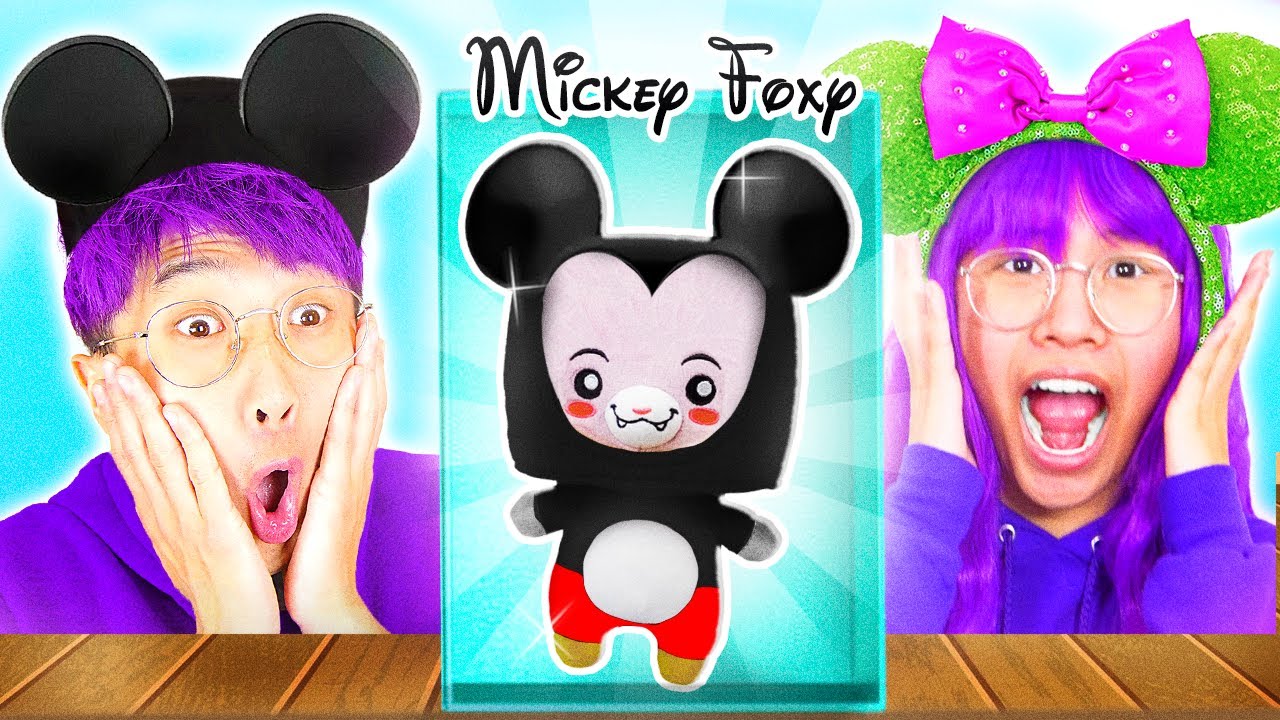 LANKYBOX'S SISTERS Find The Missing PLUSHIES At DISNEYLAND!? (FUN MOMENTS!) background