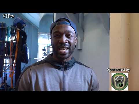 Dexter Makaza 'Since the easing of lockdown i've been sparring everyone' background